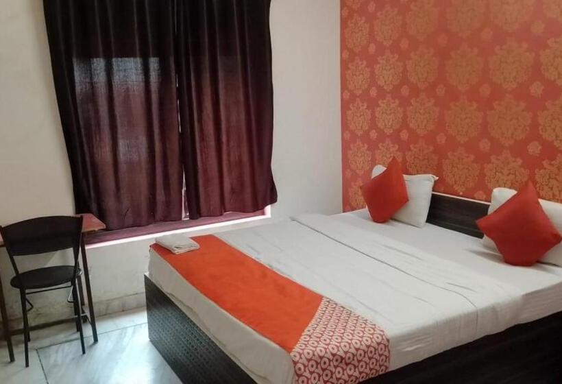 فندق New Delhi Grand