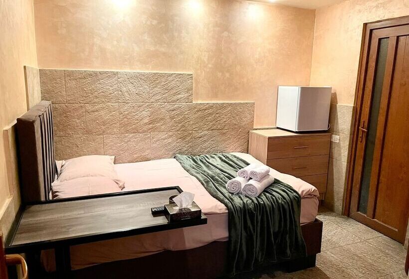 호텔 New York Capsule