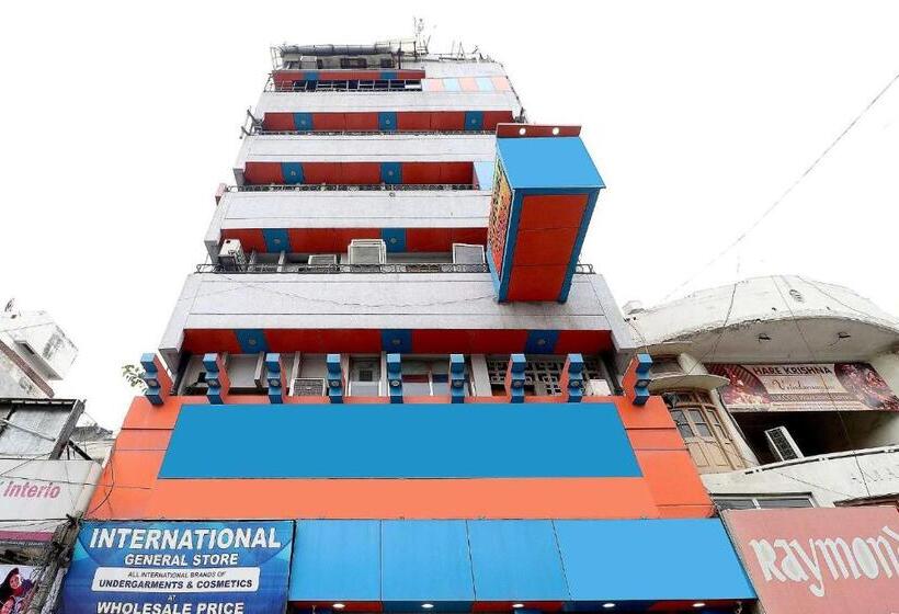 Отель Vivek International