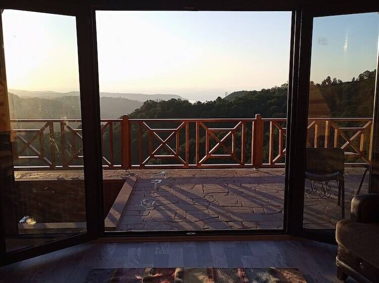 ホテル Pamira Bungalow