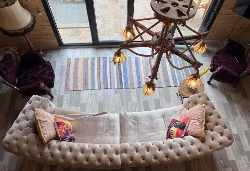 ホテル Pamira Bungalow