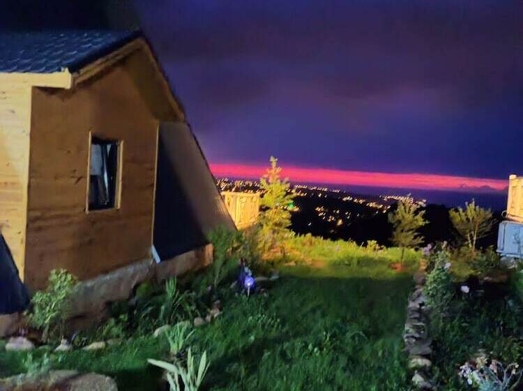 ホテル Pamira Bungalow