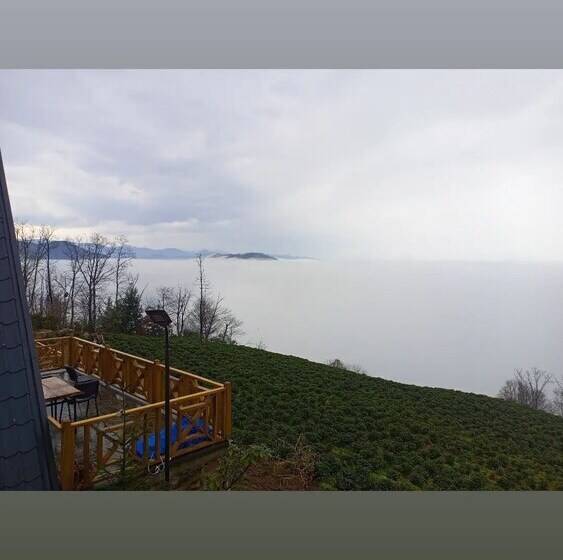 ホテル Pamira Bungalow