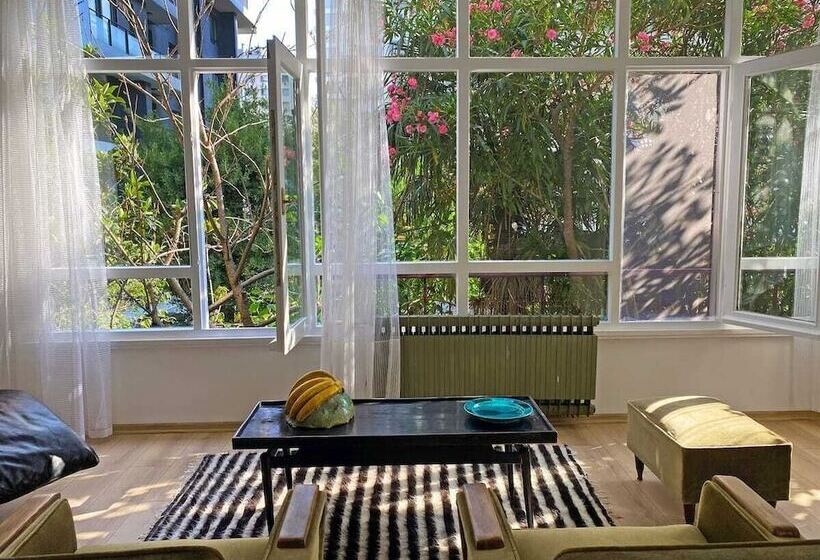 ホテル Petek Pansiyon