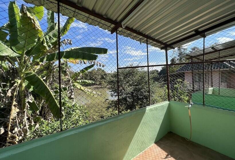 Hotel Pinmanee Resort And Homestay