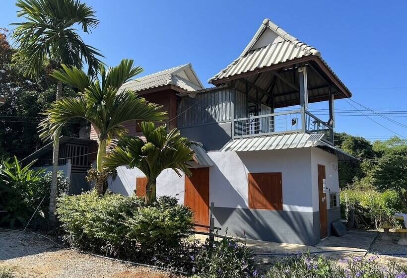 Hotel Pinmanee Resort And Homestay