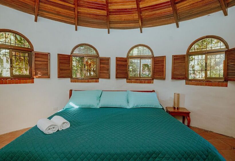 בית מלון כפרי Planeta Sano