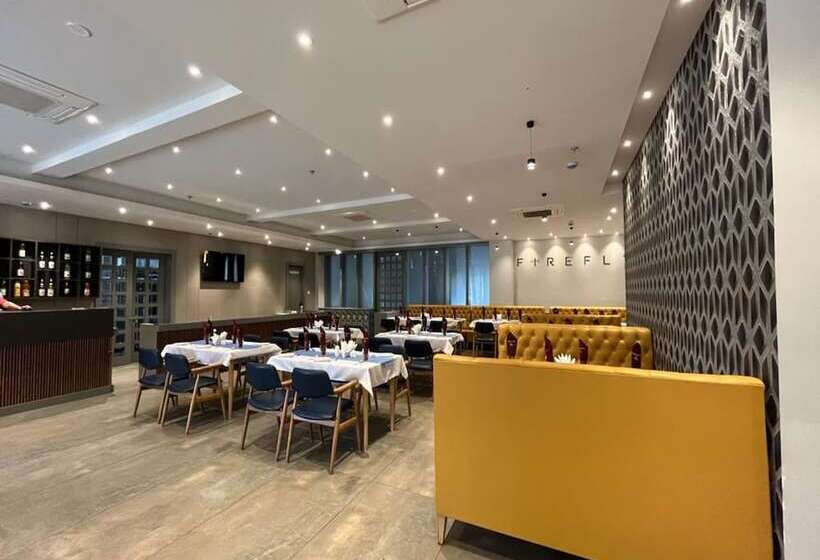 בית מלון כפרי Poonam Residency