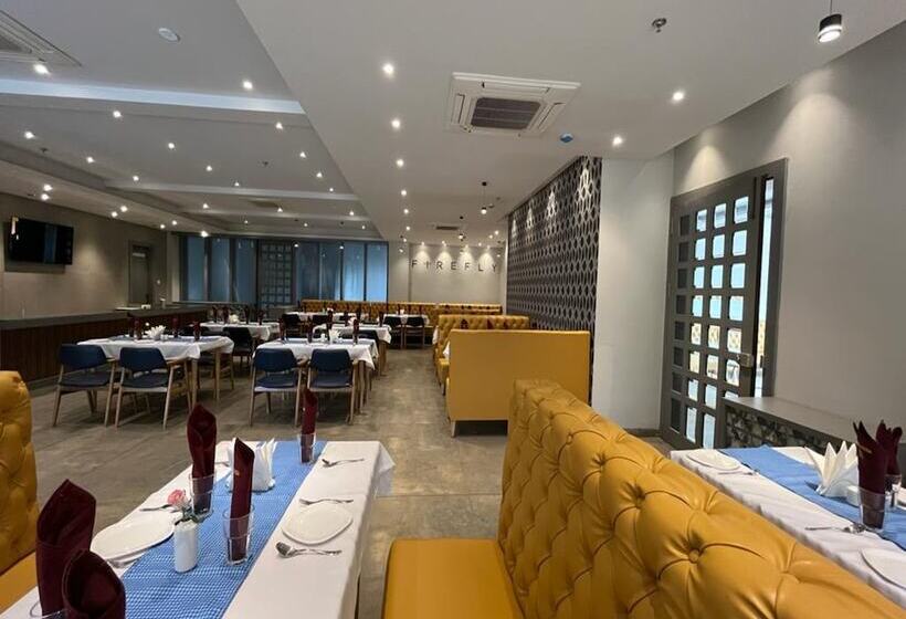 בית מלון כפרי Poonam Residency