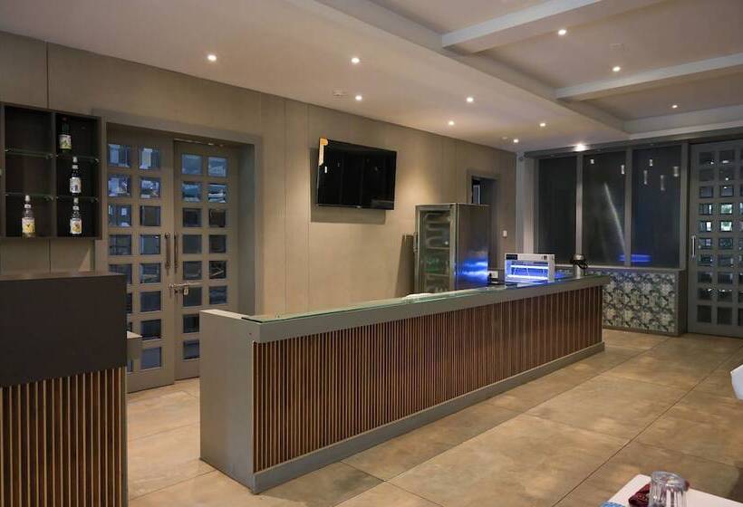 בית מלון כפרי Poonam Residency