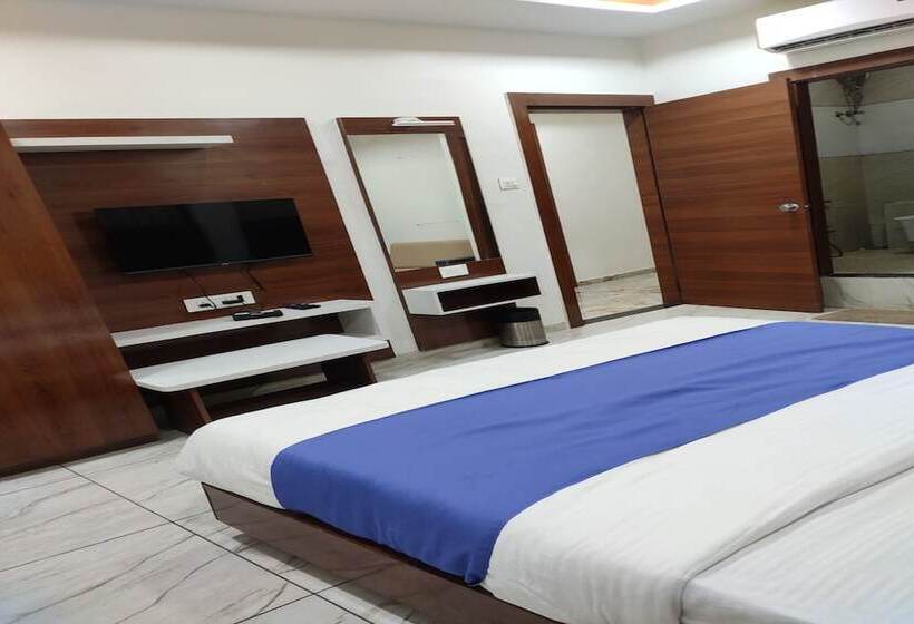 בית מלון כפרי R R One