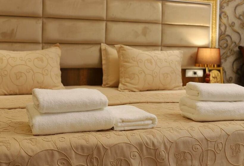 בית מלון כפרי Renaissance Butik