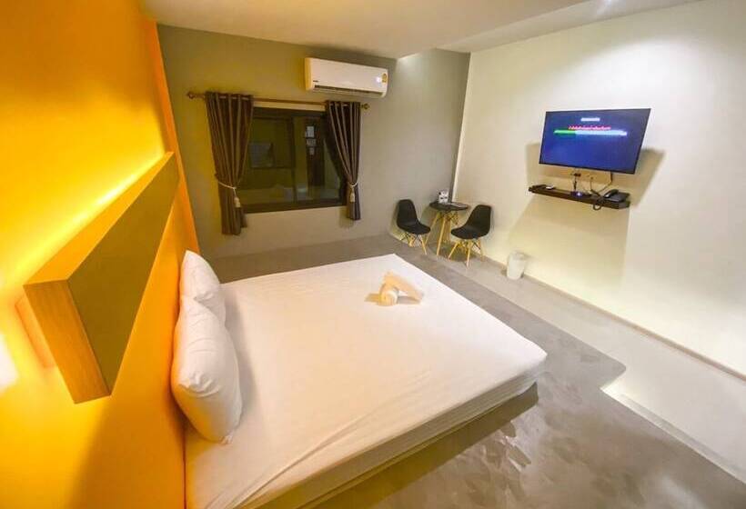 Отель Rock Resort