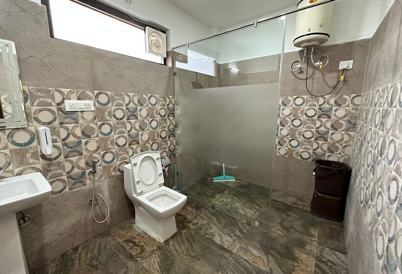 هتل Happy Homestay