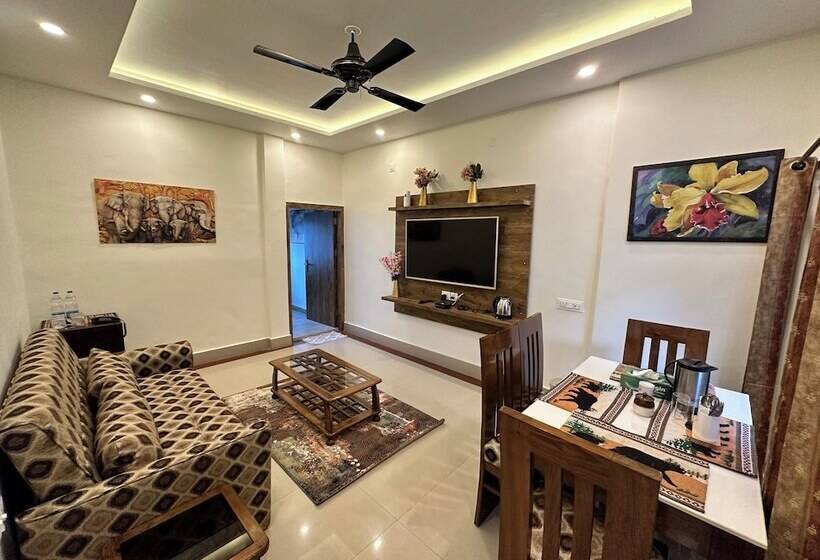 هتل Happy Homestay