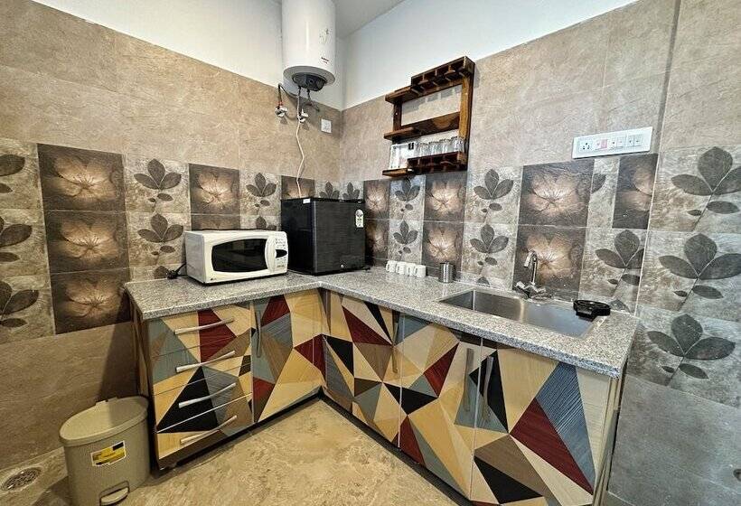 هتل Happy Homestay