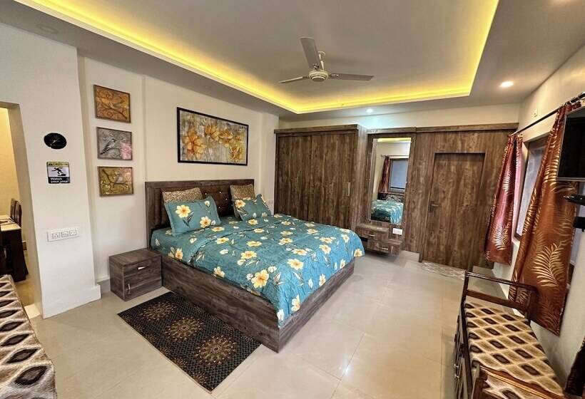 هتل Happy Homestay