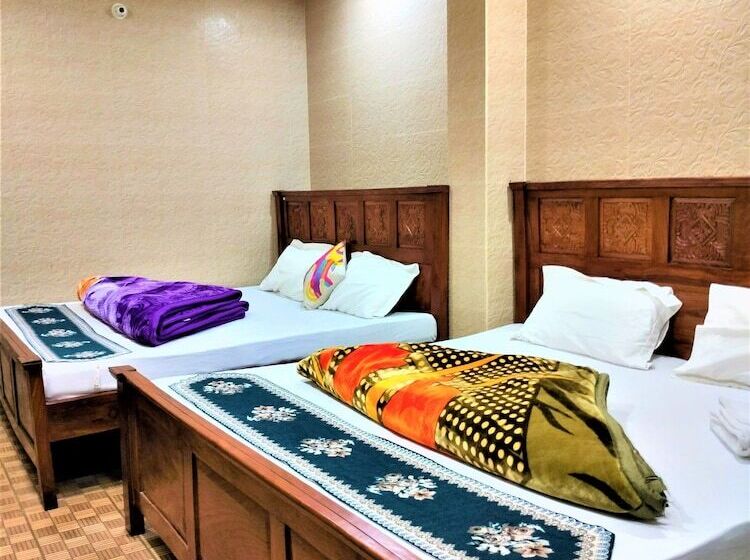 호텔 Shamim Residency Near Nizamuddin Dargah