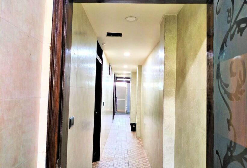 호텔 Shamim Residency Near Nizamuddin Dargah