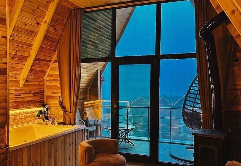 ホテル Shato Bungalov Suit