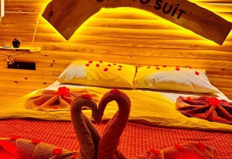 ホテル Shato Bungalov Suit