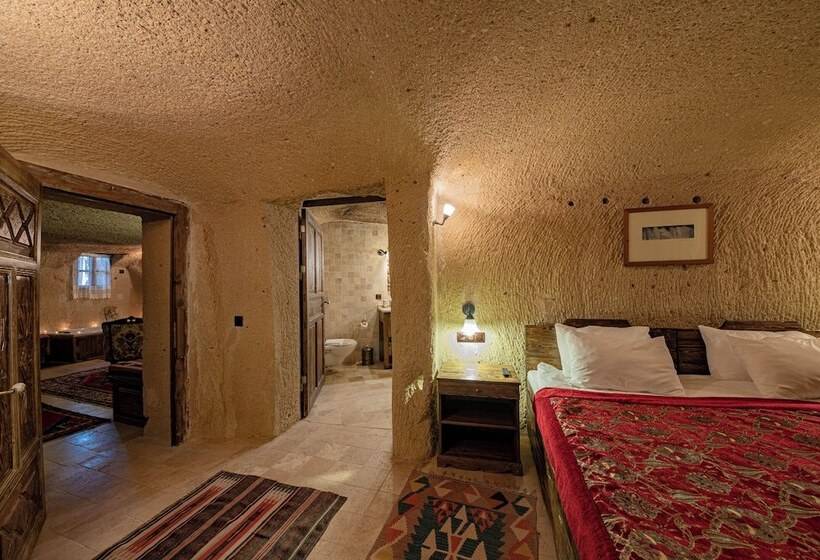 ホテル Shiraz Cave Cappadocia