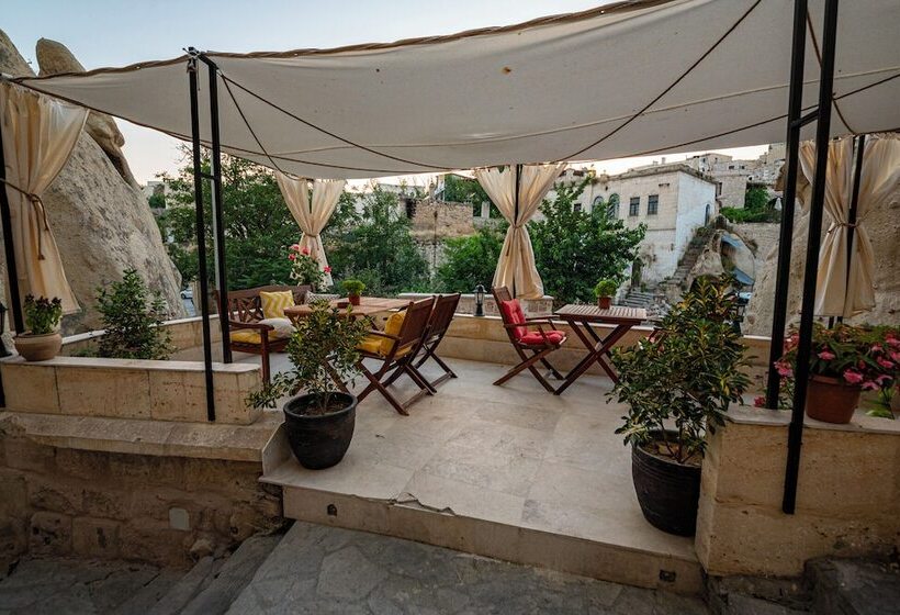 ホテル Shiraz Cave Cappadocia