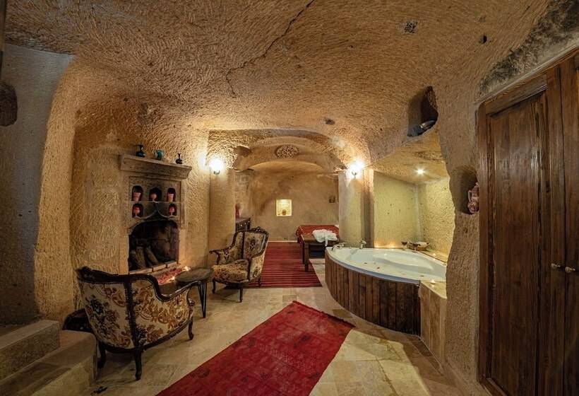 ホテル Shiraz Cave Cappadocia