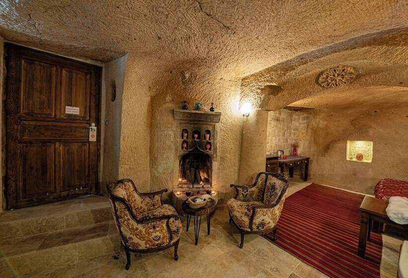 ホテル Shiraz Cave Cappadocia