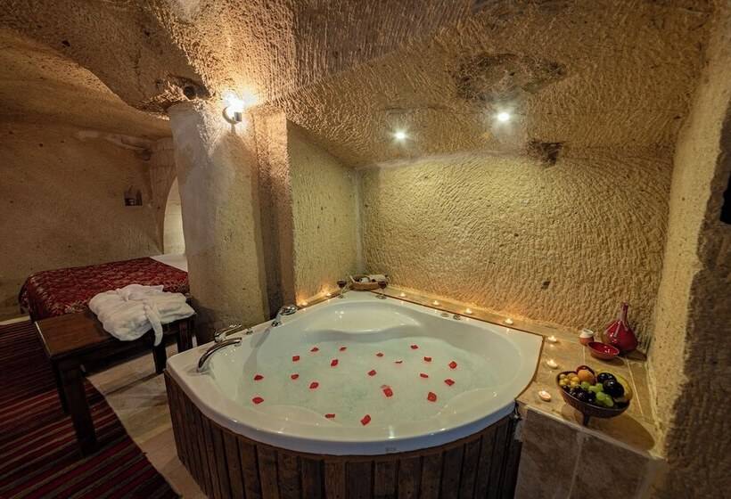 ホテル Shiraz Cave Cappadocia