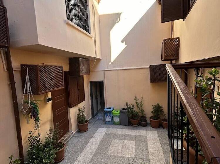 هتل Sirvani Konagi