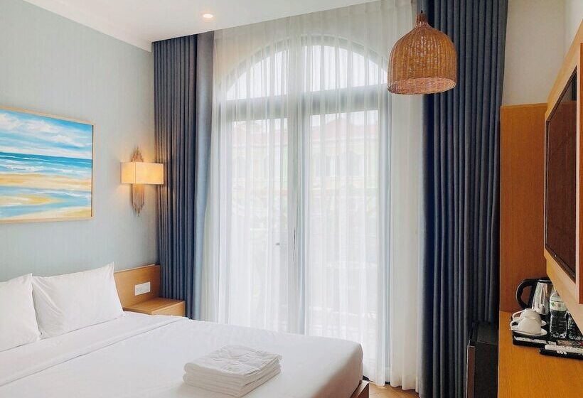 Solea Hotel Grand World Phu Quoc