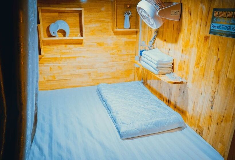 هتل The Dorm Tam Toà