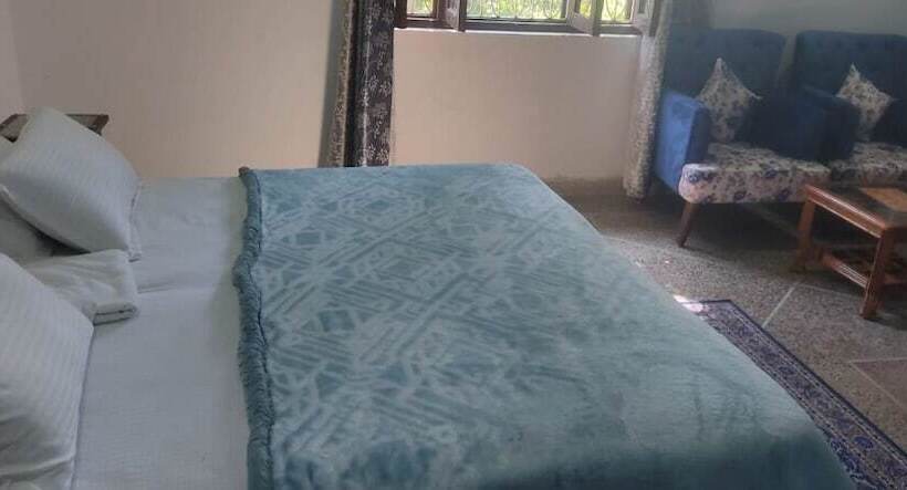 فندق The Palm Bliss Resort