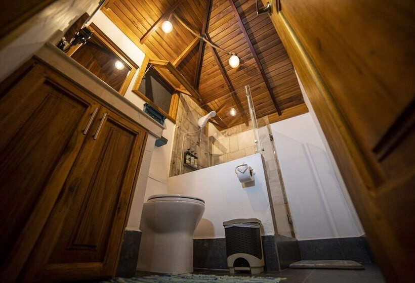 فندق The River House   Upscale Lodge