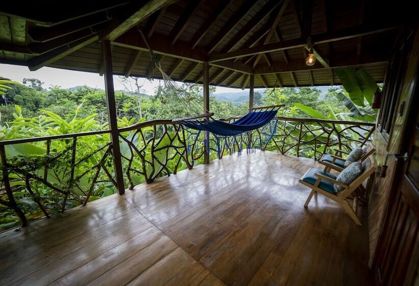 فندق The River House   Upscale Lodge