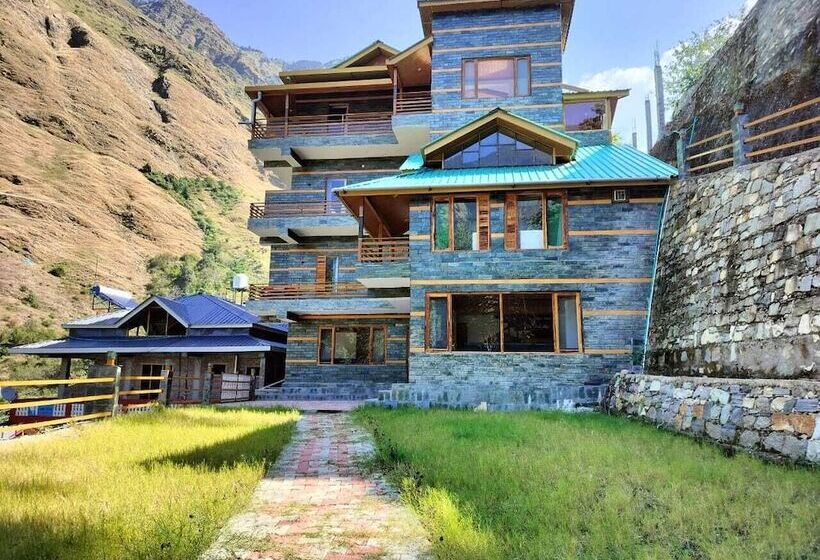 酒店 Tirthan Villa And Resort