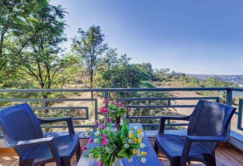 בית מלון כפרי Treebo Trend Breeze Mansion