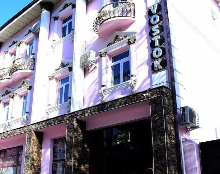 בית מלון כפרי Vostok