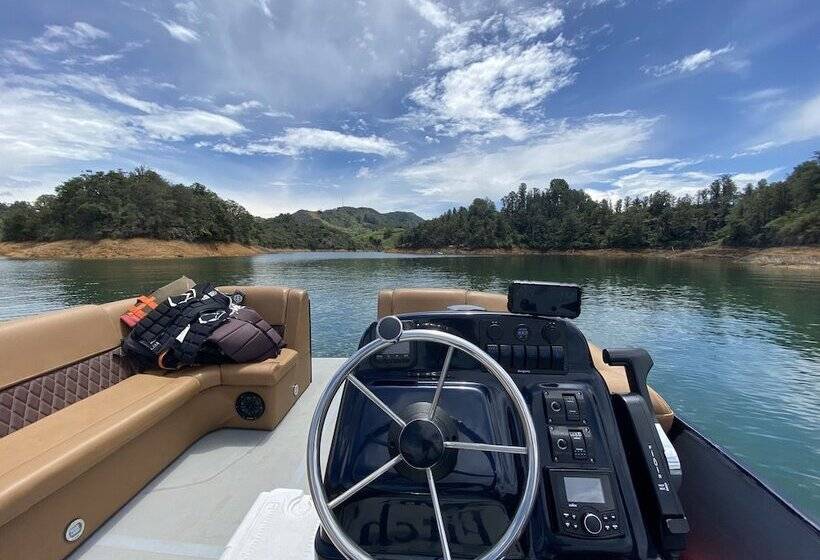 فندق White Domes Glamping