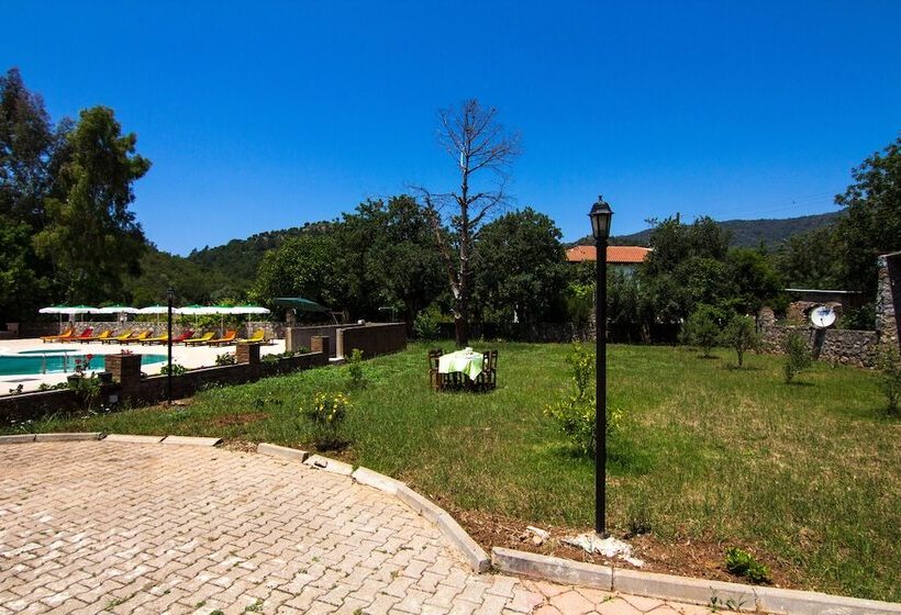 בית מלון כפרי Yeşilkaya