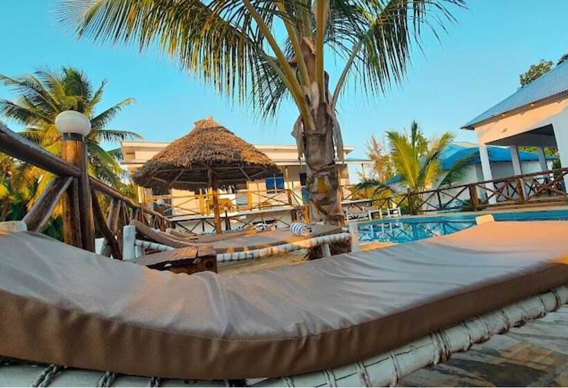 فندق Zanzibar Golden Star