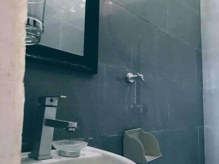 فندق Zanzibar Golden Star