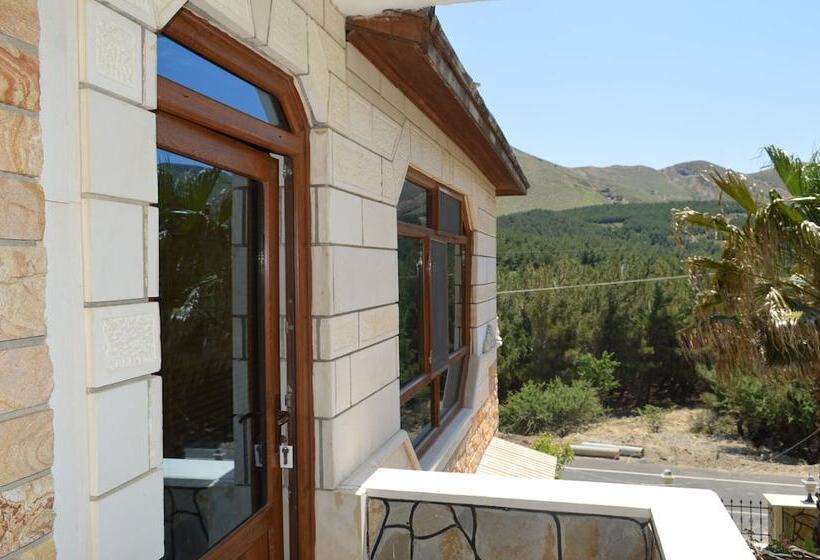 Koilada çarpışantürk Konakları