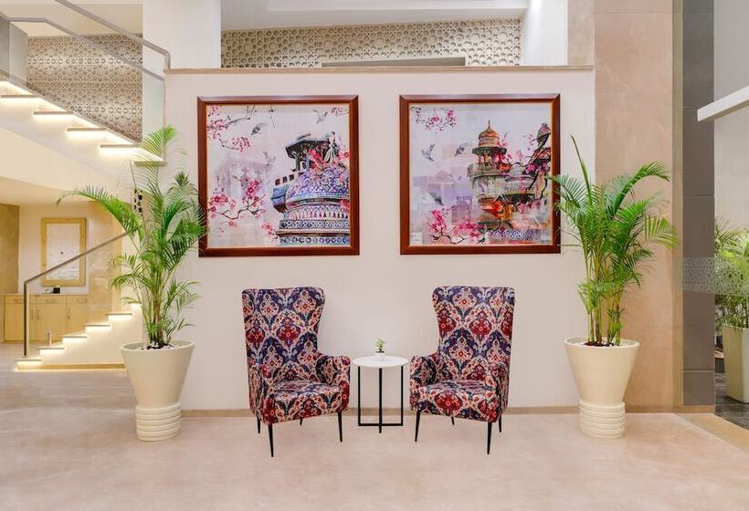 Lemon Tree Hotel Agra