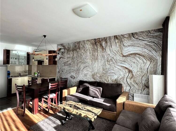 Local Stay Hotel, Bw Signature Collection