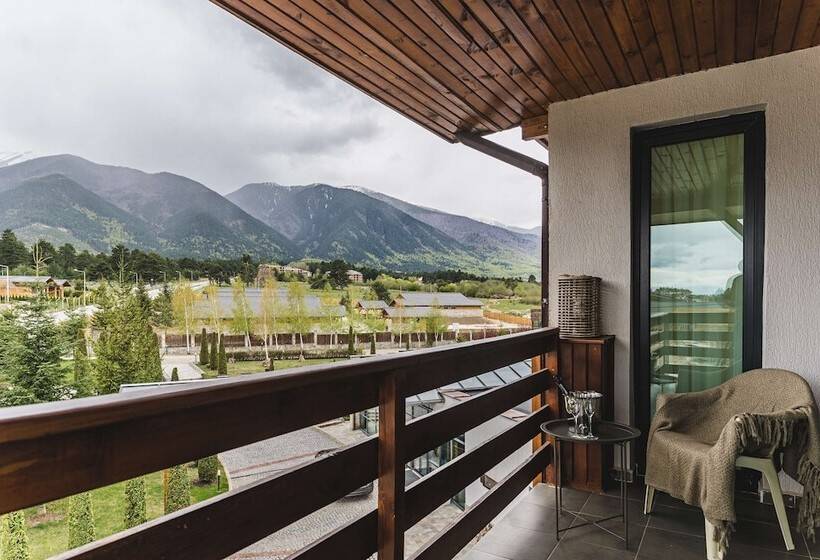 Local Stay Hotel, Bw Signature Collection