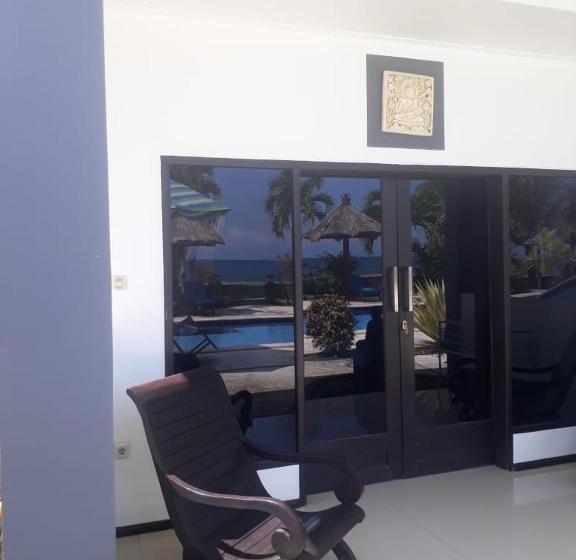 Melaya Beach Resort Twin Room