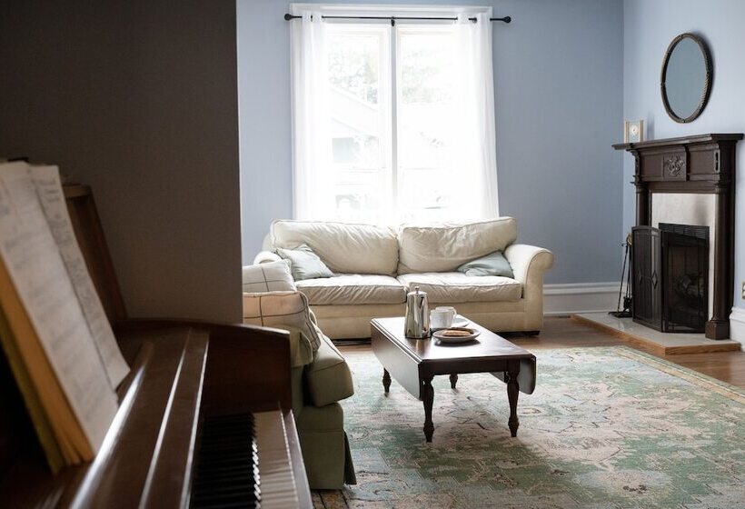 Minerva Bed And Breakfast