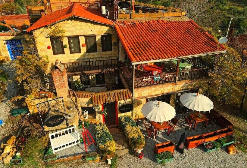 Moncheri Butik Otel & Restoran